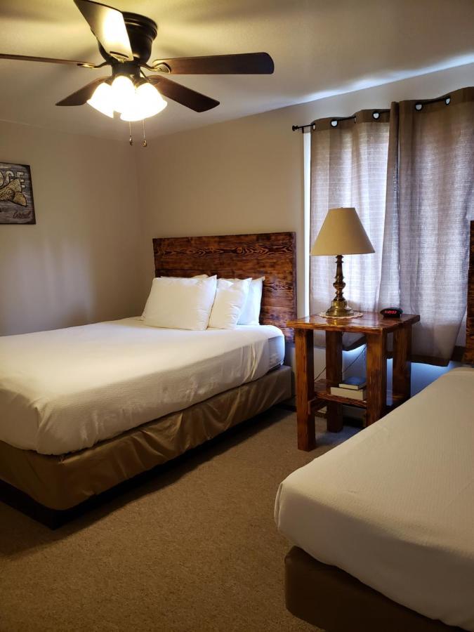 Flaming Gorge Resort Dutch John 외부 사진