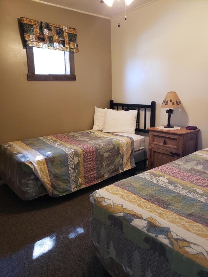 Flaming Gorge Resort Dutch John 외부 사진