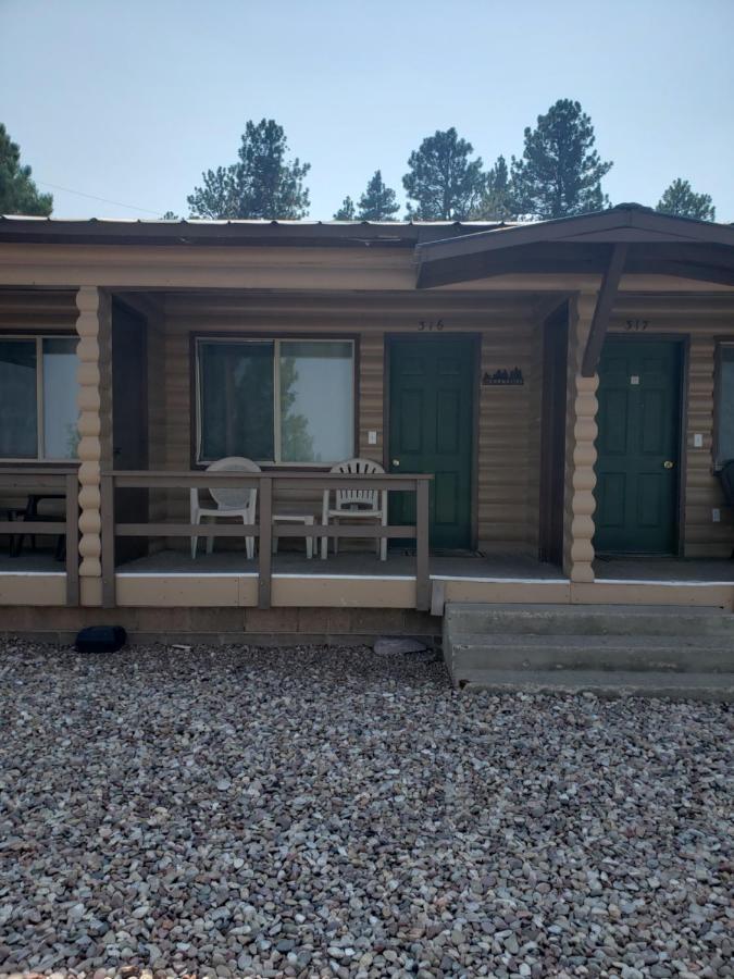 Flaming Gorge Resort Dutch John 외부 사진