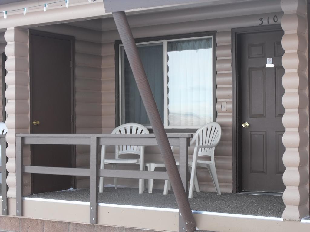 Flaming Gorge Resort Dutch John 객실 사진