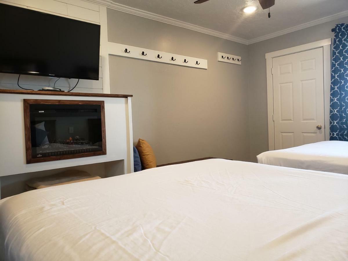 Flaming Gorge Resort Dutch John 외부 사진